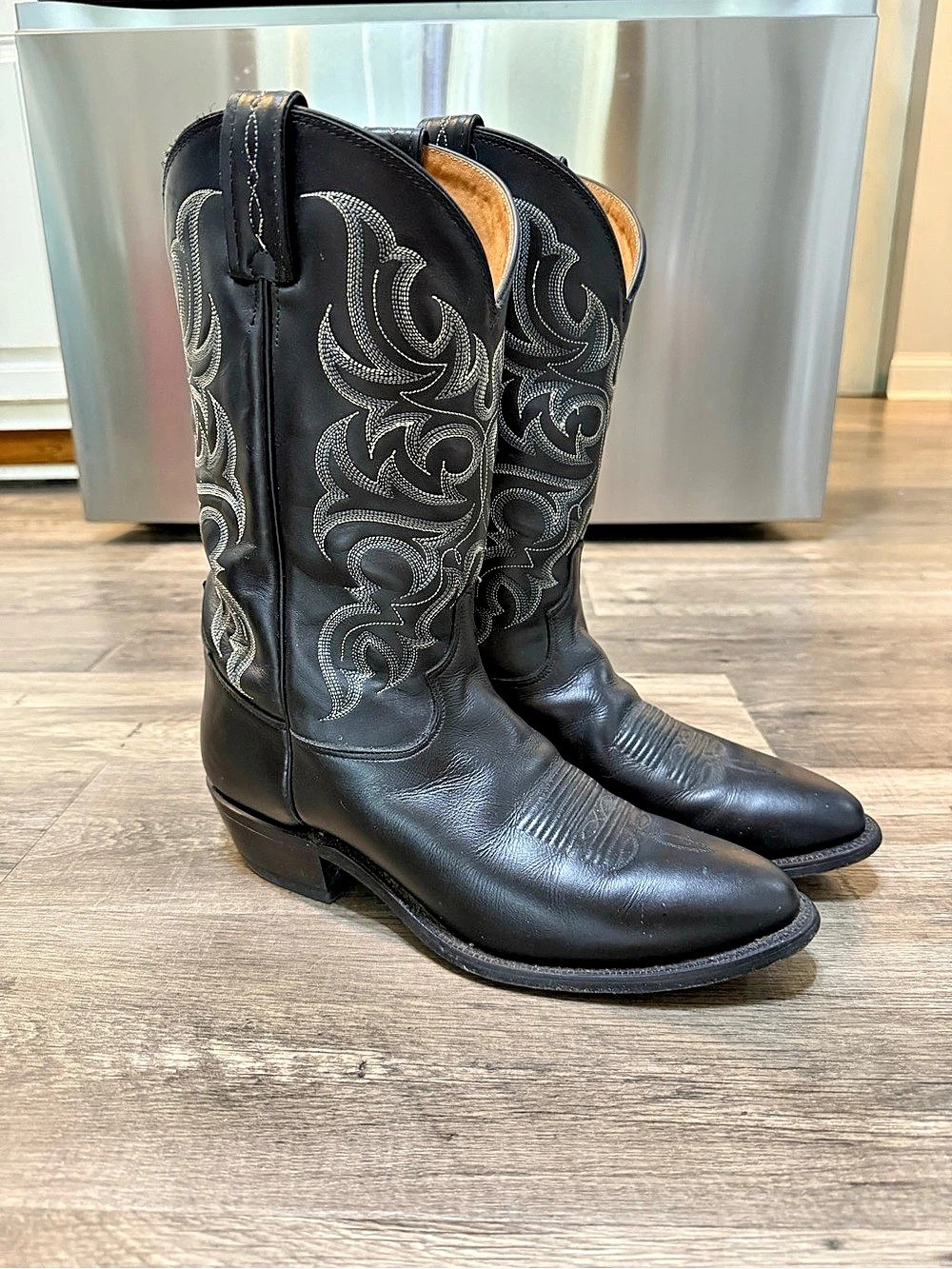 Tony Lama Embroidered Western Boots in Black US 10.5